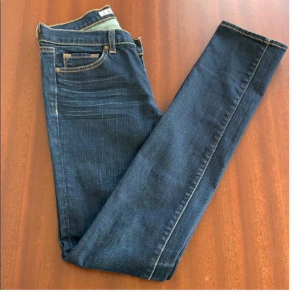 J Brand low rise pencil leg. - Picture 1 of 8